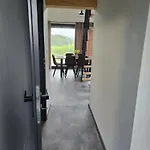 Pauchhuts *