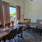 Pauchhuts شقة *