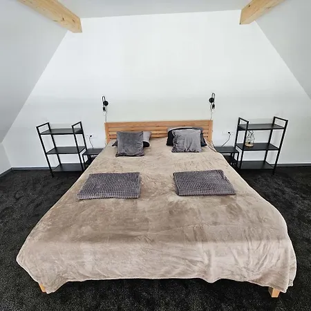 Pauchhuts * Horní Planá