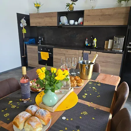 Pauchhuts Apartmán *