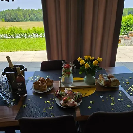 Pauchhuts Apartmán *